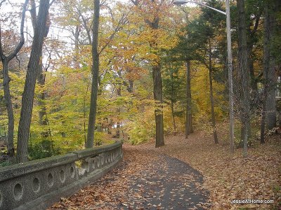 entrance-to-the-park