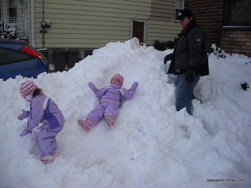 Snow-Slide-Snow-Day-February-2010