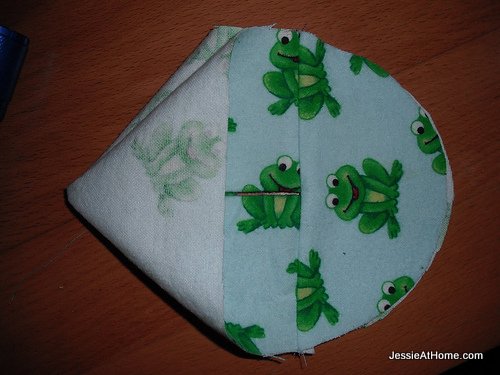 fancy-folding-froggies