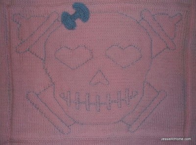 skull-and-cross-bottles-free-knit-chart