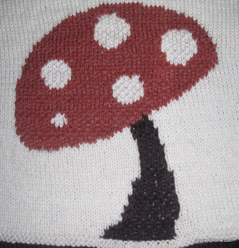 Dancing-Mushroom-Chart-Free-Knit-Chart