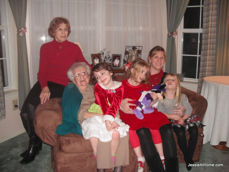 Rayot-Women-Four-Generations