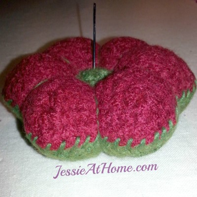 Free-Crochet-Pattern-Felted-Floral-Pin-Cushion-by-Jessie-At-Home