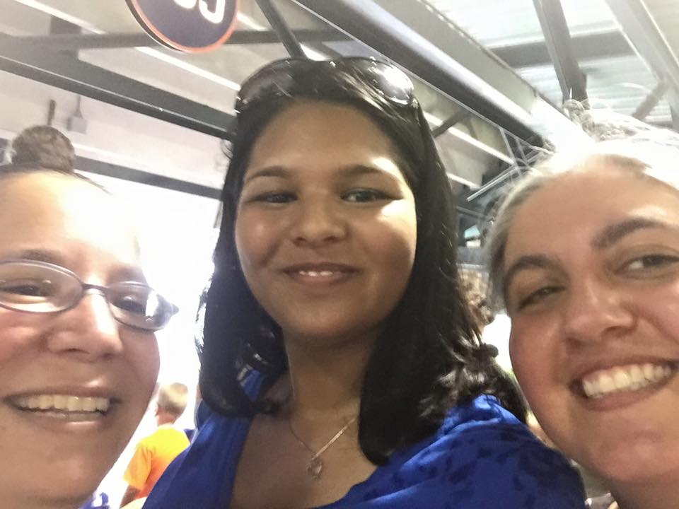 Selfie-with-Amy-and-Marie-At-Stitch-and-Pitch