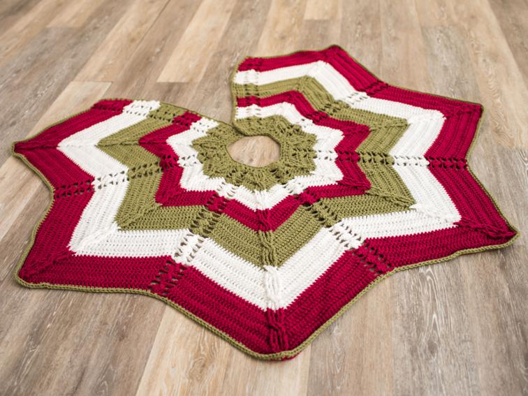Classic Cable Star Tree Skirt Craftsy Crochet Kit