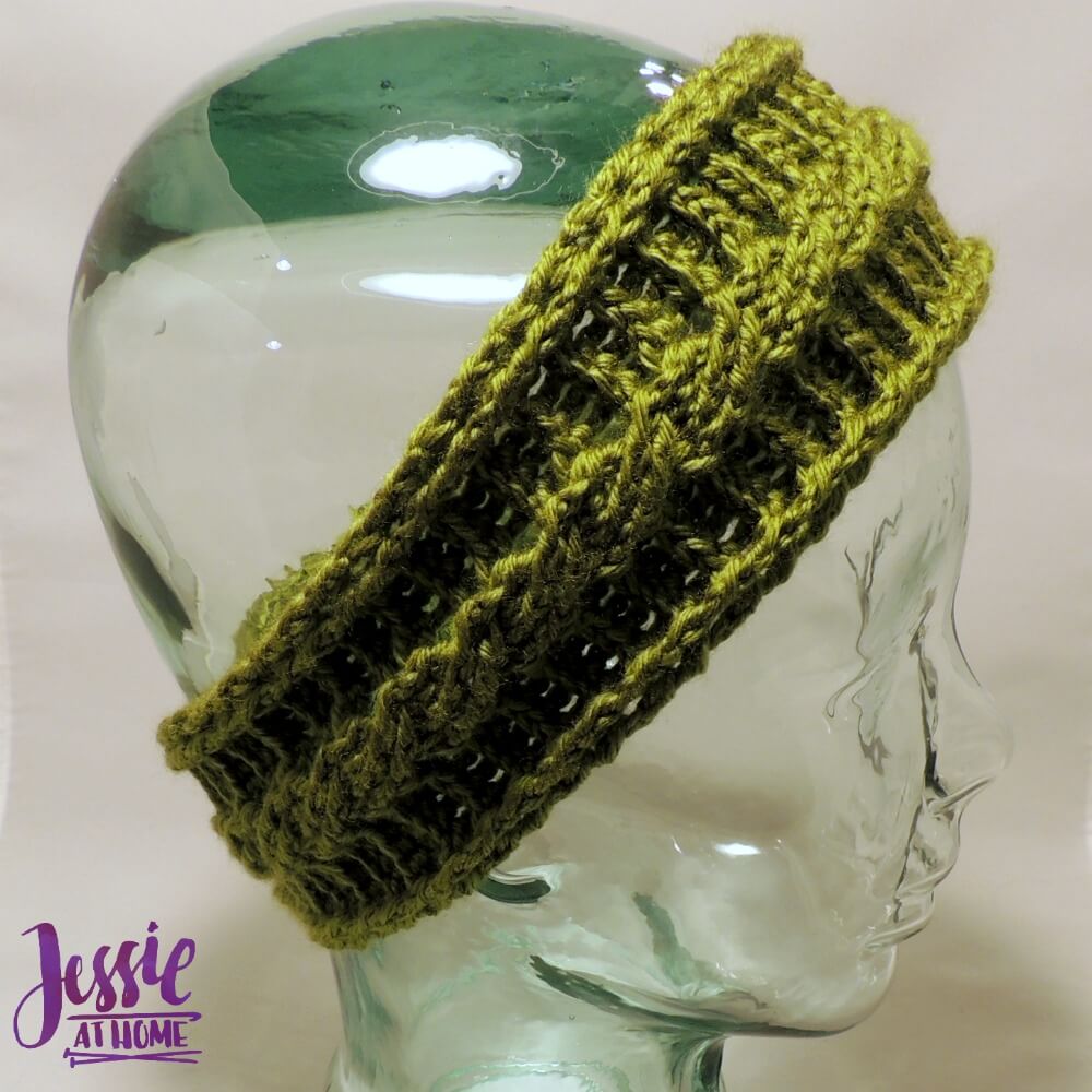 Cabled Ear Warmer by Jessie @ Jessie at Home