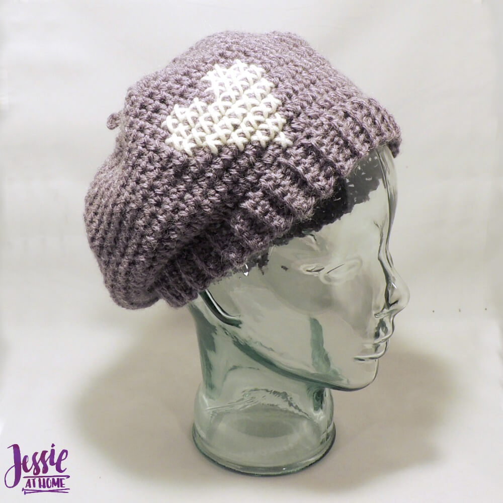 Happy Yarn Mail - Parisienne beret - side