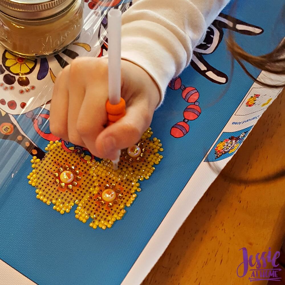 Diamond Dotz craft kits kids would like