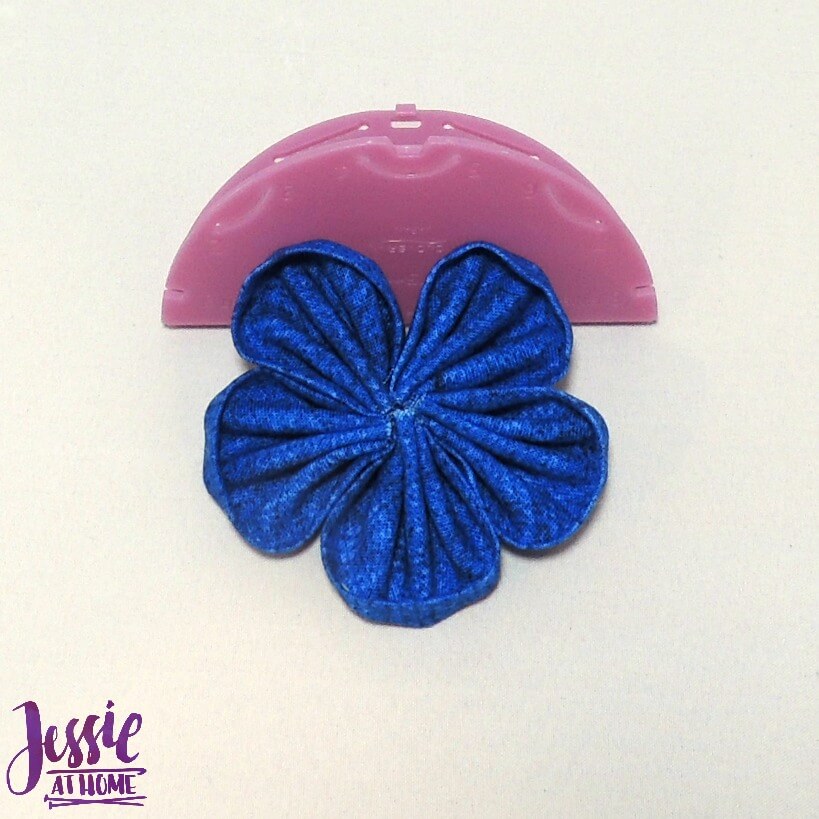 Kanzashi Flower Makers by Clover tutorial, review, and giveaway