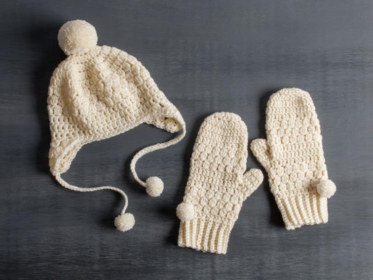 Snowbelle Hat and Mitts Craftsy Crochet Kit