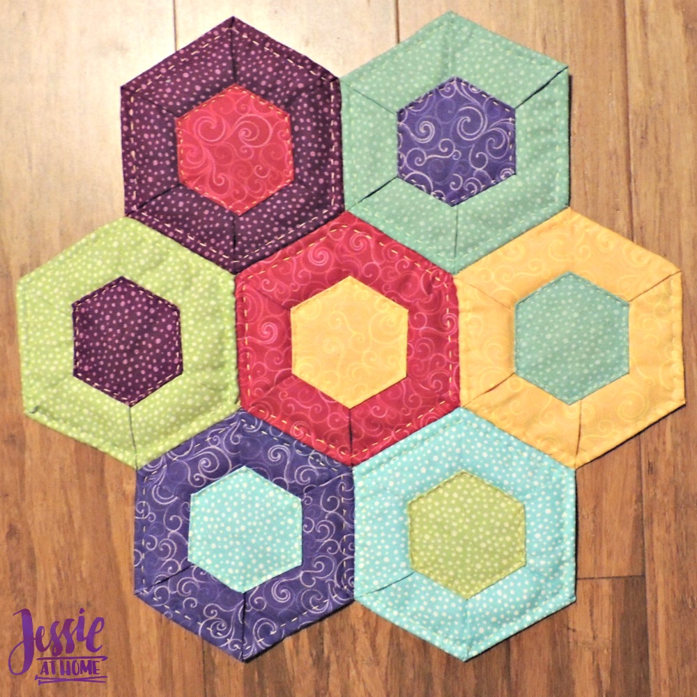 Fast-Fold Hexies my trivet
