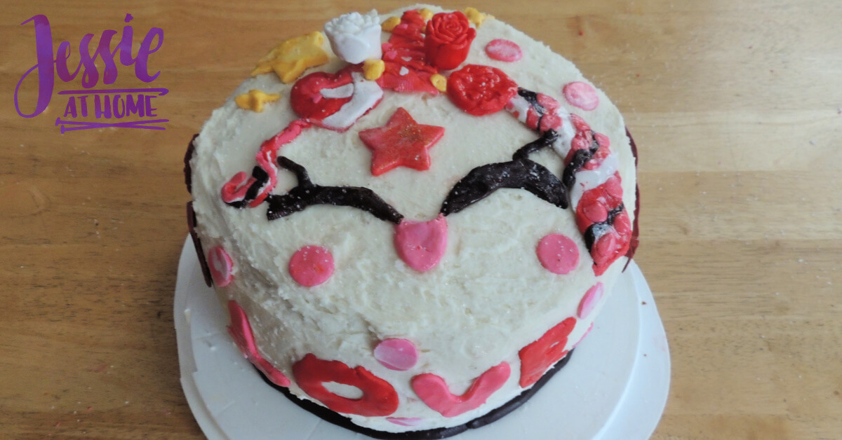 Fondant 101 for Anyone by Jessie At Home - social