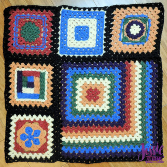 Granny Square Sampler Beginnings - Ginny's Grannies CAL Part 1 by Jessie At Home - Inner Section Center