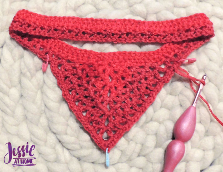 Juliette Shawl continuous shawl crochet pattern by Jessie At Home - Row 6