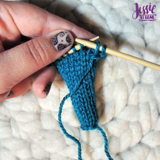 Bind Off Purl Wise Stitchopedia Video & Photo Tutorial by Jessie At Home - 5