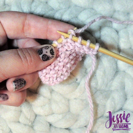 Knit Stitch Stitchopedia Video & Photo Tutorial by Jessie At Home - 4