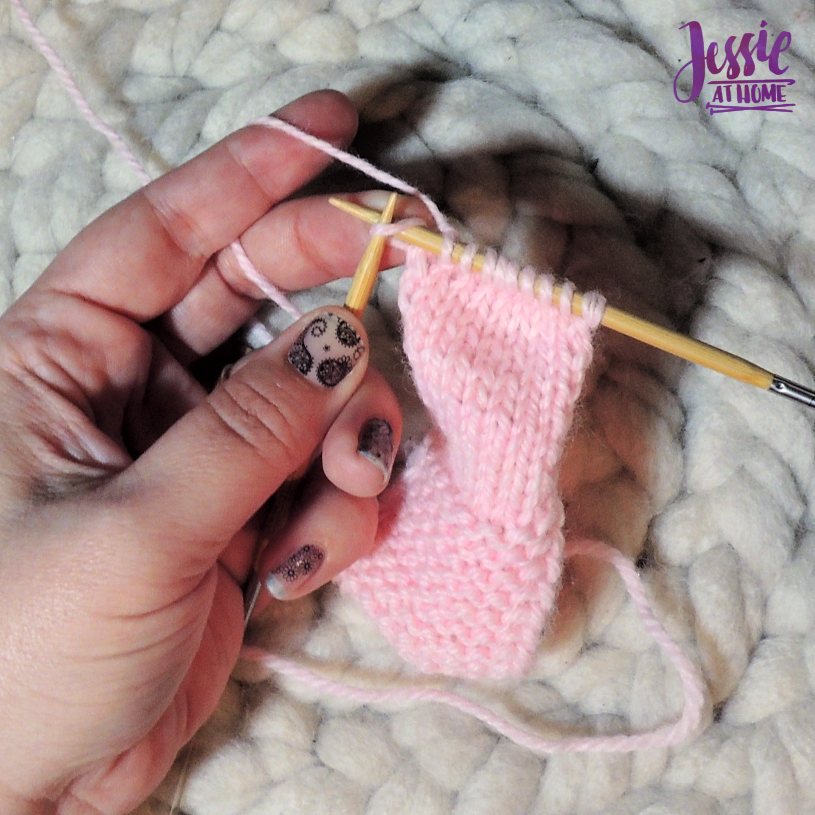 Open Edge Knit Edging