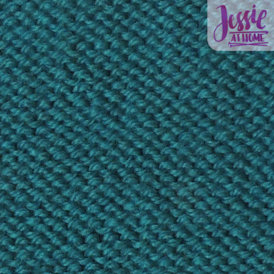 Purl Stitch Stitchopedia Video & Photo Tutorial by Jessie At Home - Swatch