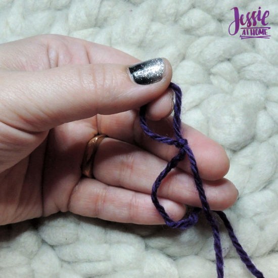 Slip Knot Video and Photo Tutorial Stitchopedia by Jessie At Home - 6