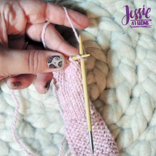 Slip Stitch Edge Stitchopedia Video & Photo Tutorial by Jessie At Home - 3