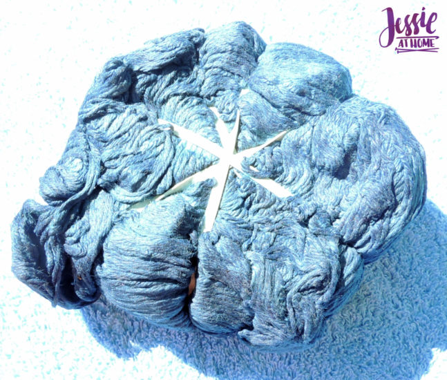 Yarn Dyeing with Indigo -Learn with Jessie At Home - Comfy Color Mist Tied up