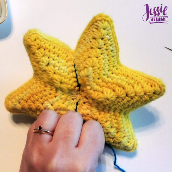 Crochet Holiday Star crochet pattern by Jessie At Home - Pull tight