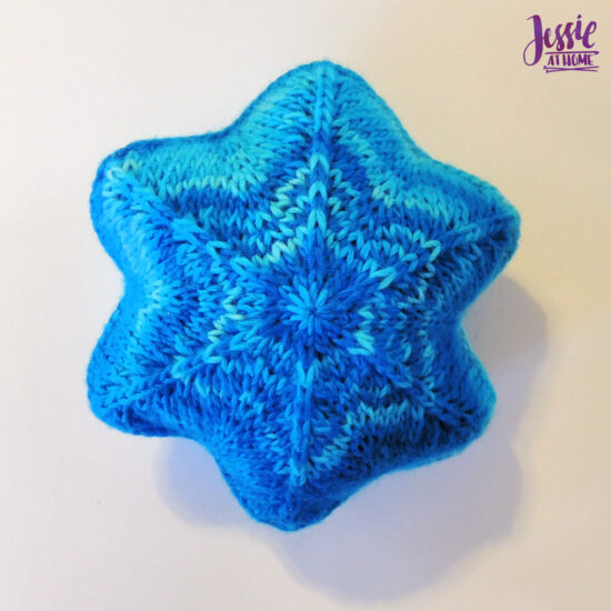 Knit Holiday Star festive knit pattern by Jessie At Home - Stuffed Star