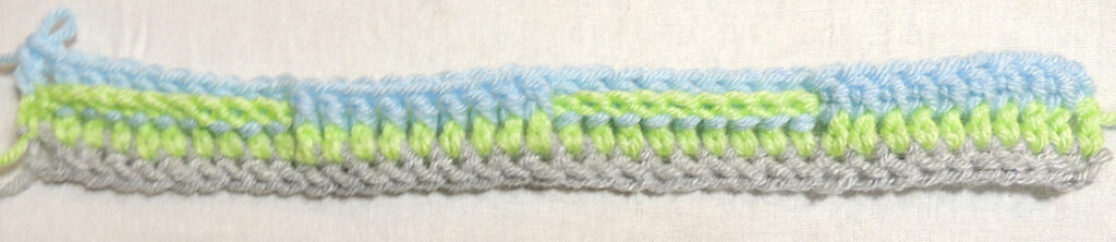 Steps Stitch Pattern - Row 3